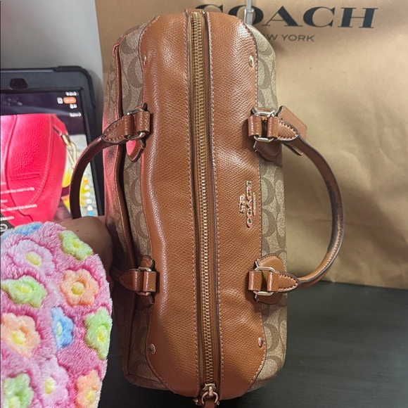 Coach Bennett Tan and Brown Signature Satchel - Picture 9 of 16